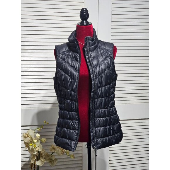 Athleta Women's Black Nylon Shell Puffer Downalicious Deluxe Vest Size M 2987 - Picture 7 of 13